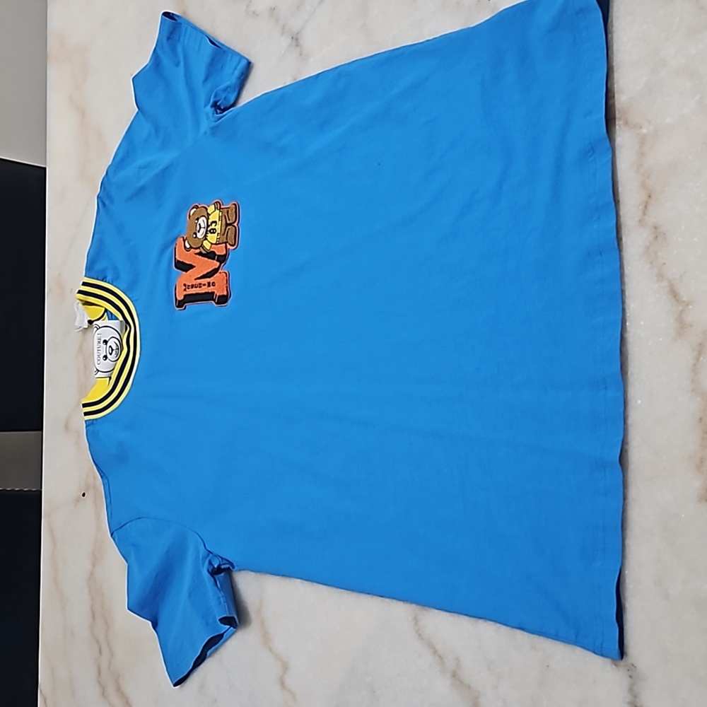 Moschino t shirt